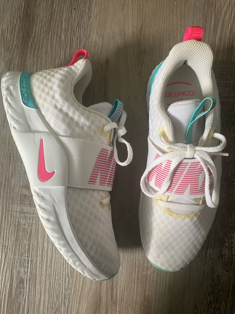 Nike Renew TR-9 Running Shoes Athletic Sneakers Women's Size US 7.5